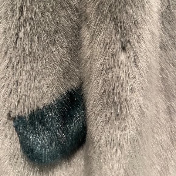 Molliolli Anthropologie Gray Colorblock Teddy Eco Fur Coat Jacket XS - Picture 5 of 7